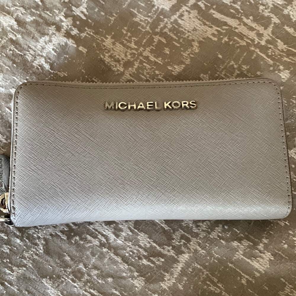 Michael Kors wallet